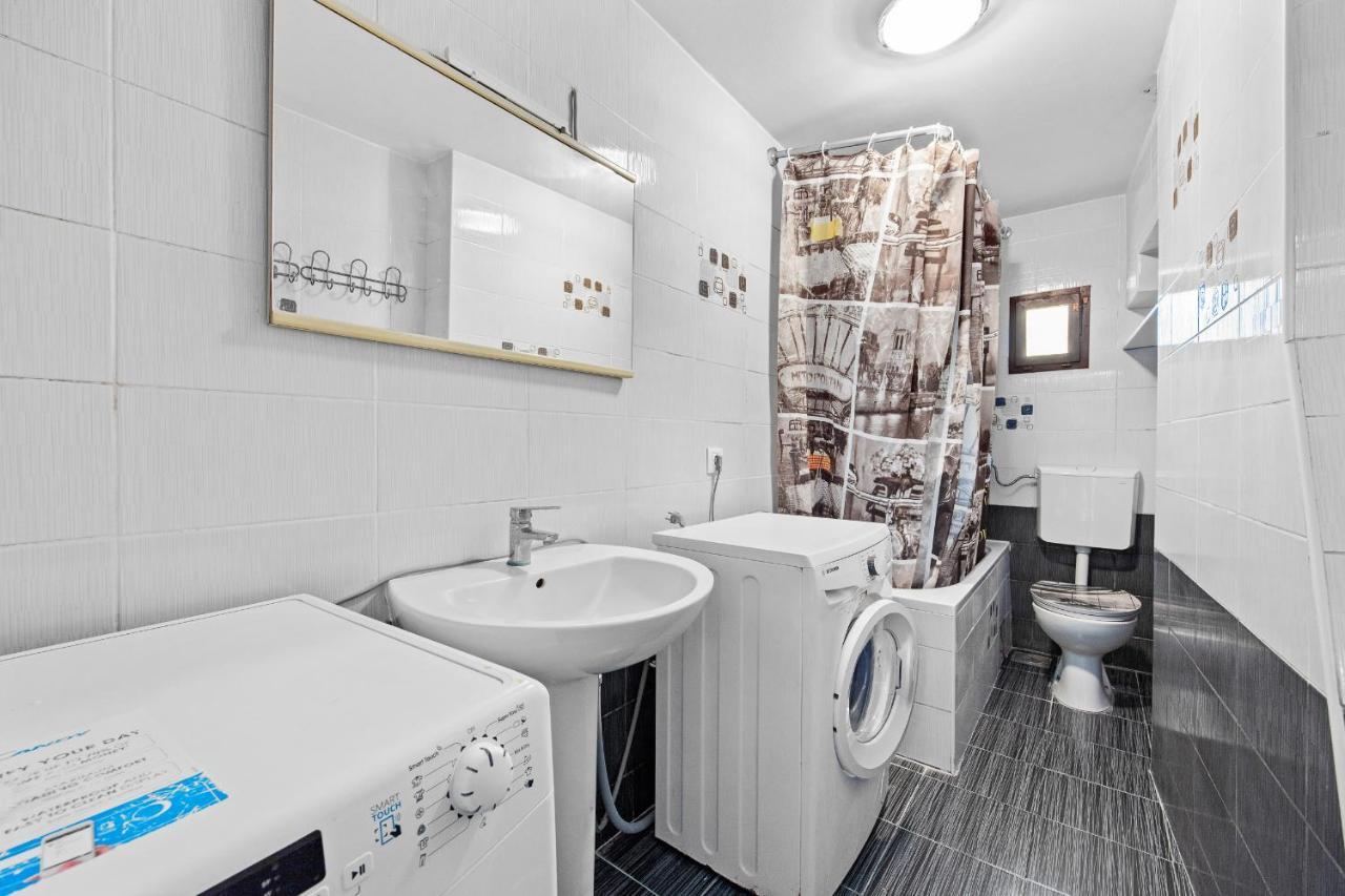 Pula Hostel Ngoại thất bức ảnh
