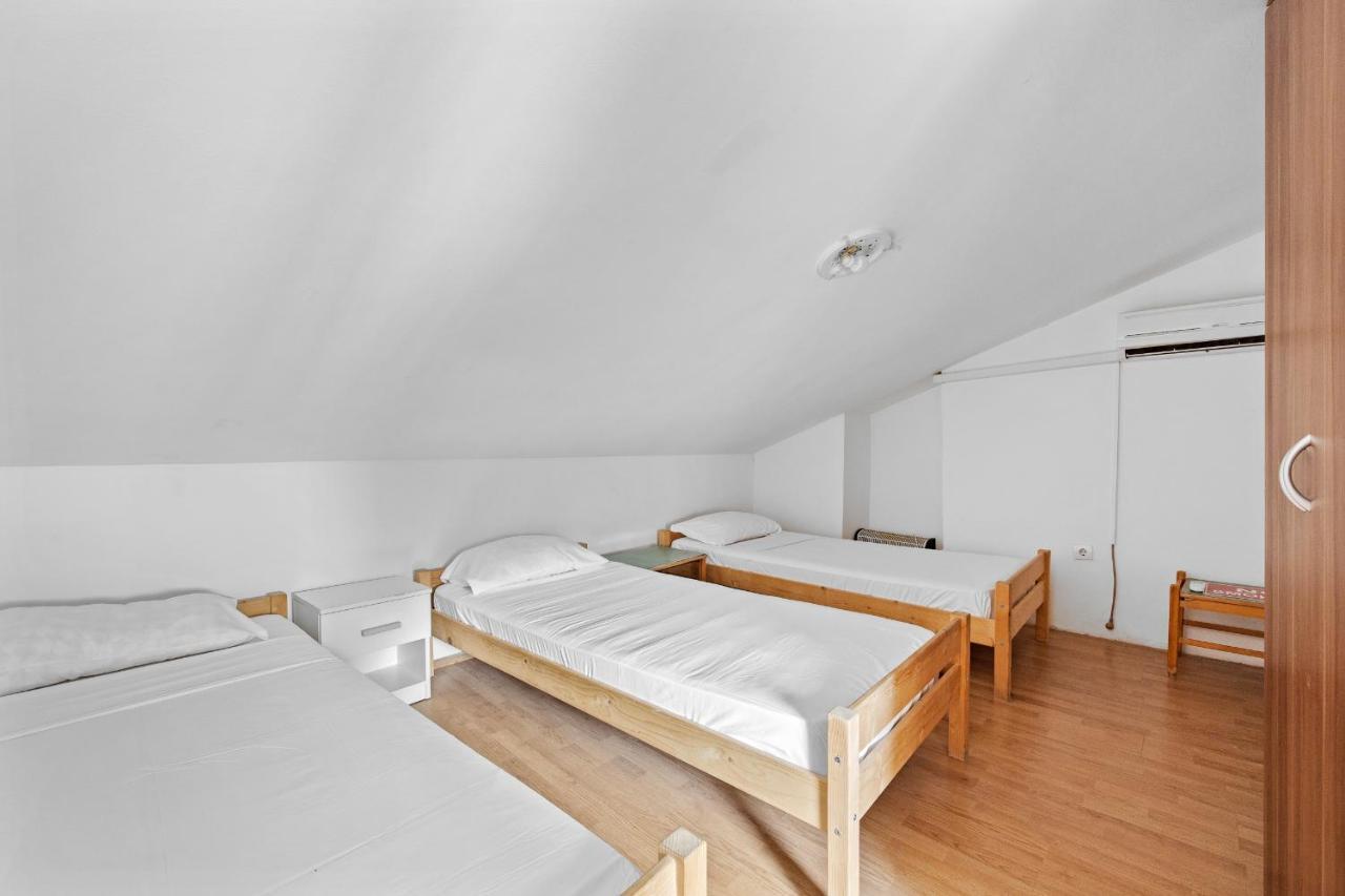 Pula Hostel Ngoại thất bức ảnh
